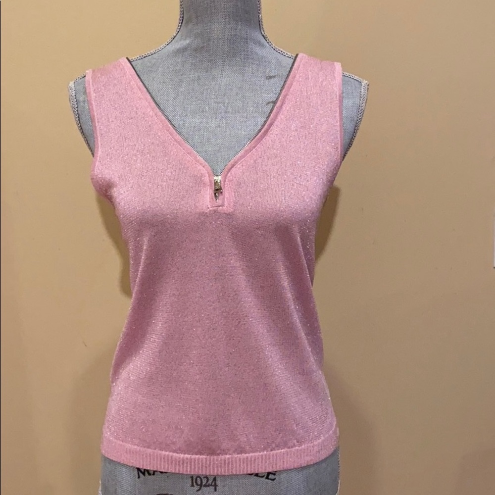 Sleeveless top